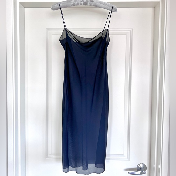 Vintage TAHARI gown, PRISTINE, size 2 - Picture 9 of 11